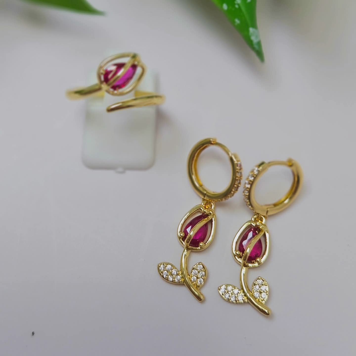 Tulips 3 piece Set. Stainless  Steel