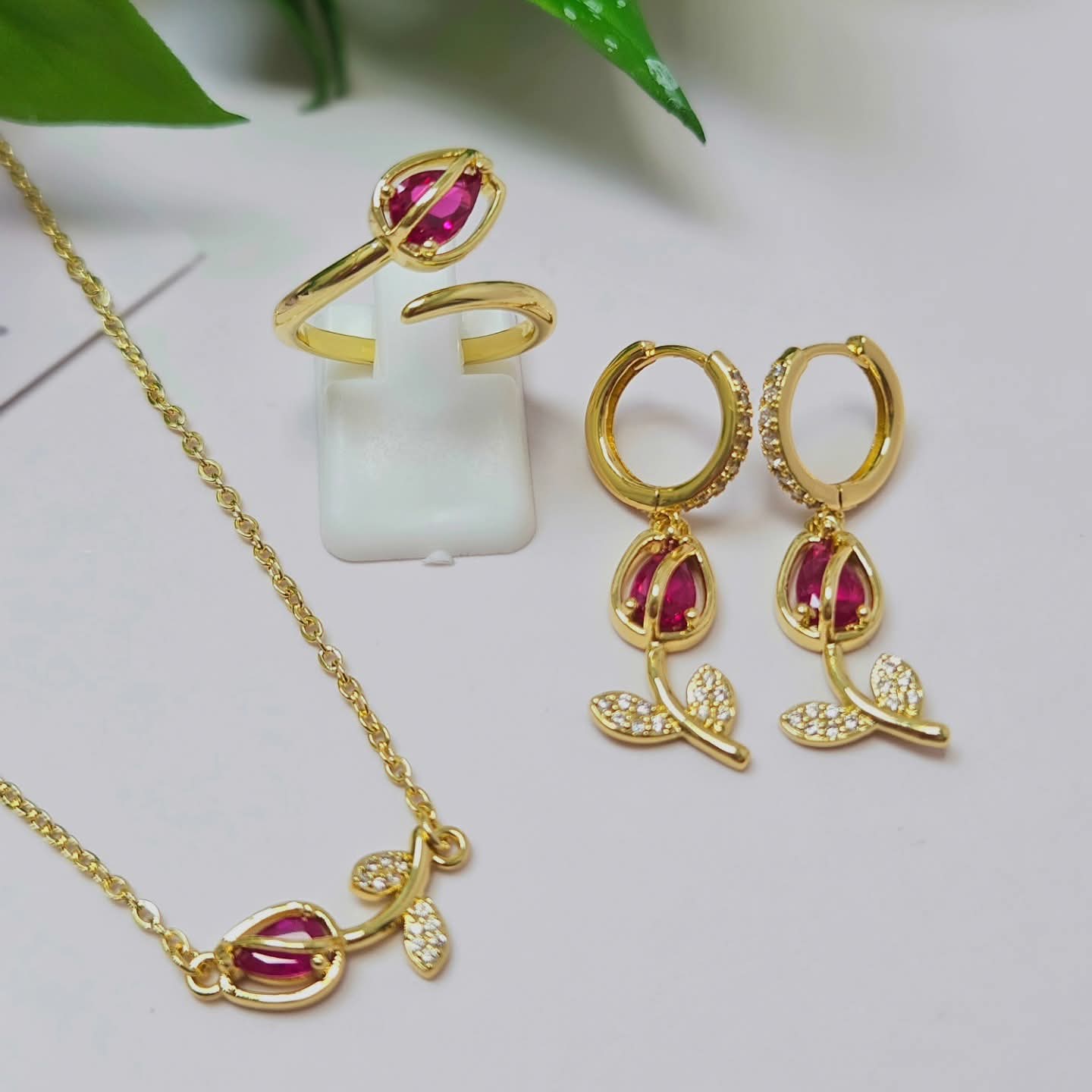 Tulips 3 piece Set. Stainless  Steel